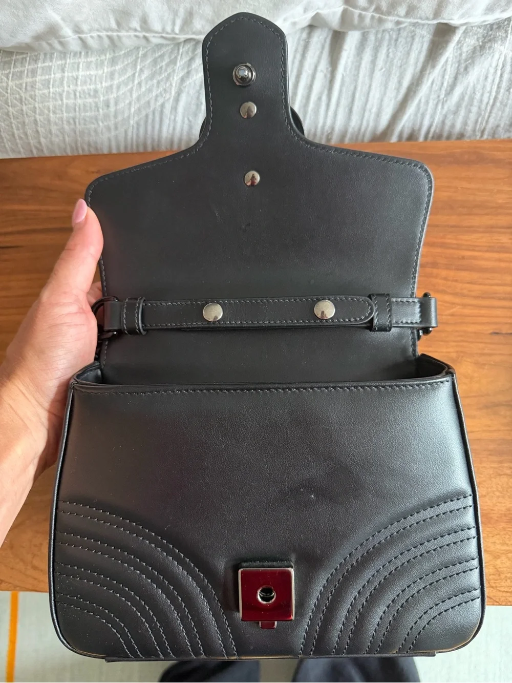 GG Marmont Mini Black Quilted Top-Handle Women’s Bag with Interlocking Logo